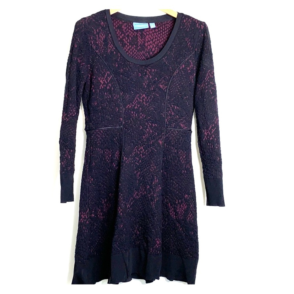 SIMPLY VERA WANG • Sweater Textured Pull On Dress
